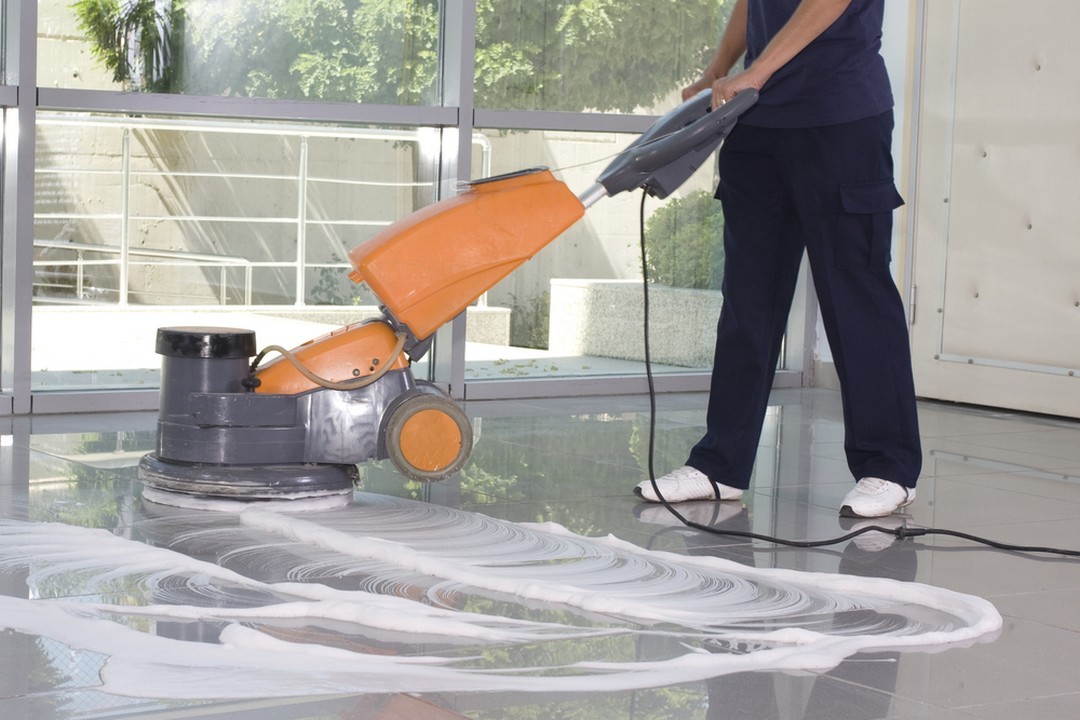Les meilleures machines pour nettoyer le sol (laveur de sol